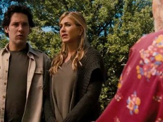 WANDERLUST Clip: George and Linda try to pay for their stay at the Elysium