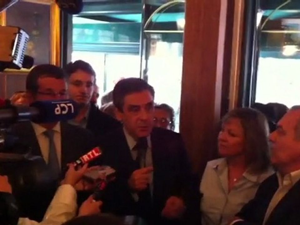 Fillon dans le 17ème à Paris