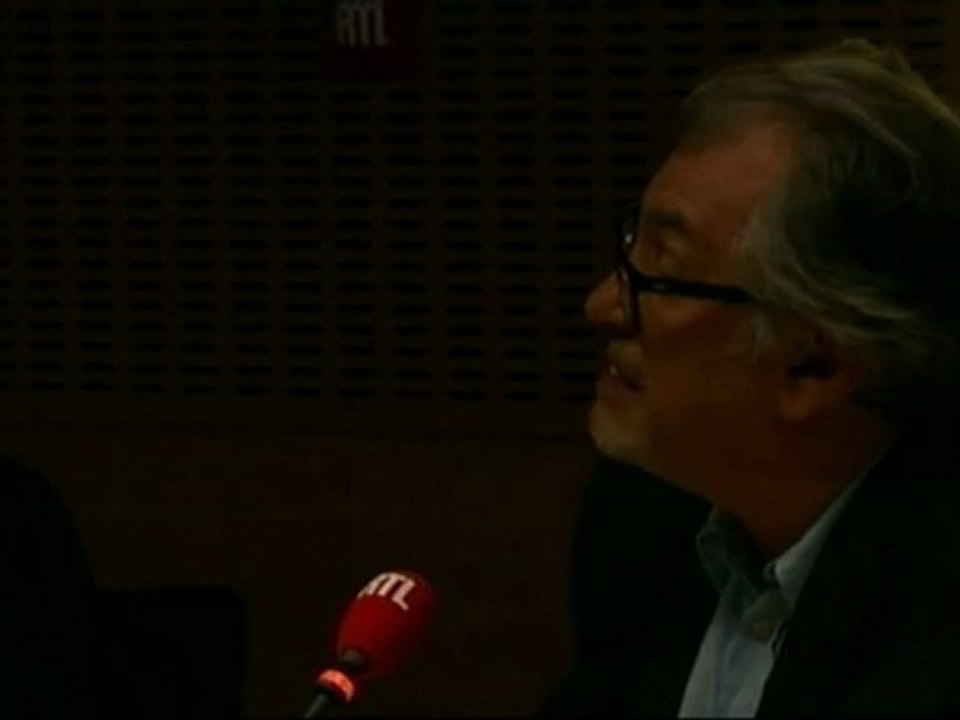 Serge July : "François Hollande Mister Compromis"