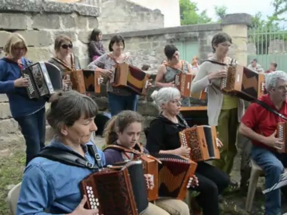 concert des stagiaires d'accordéon Saint Quentin la Poterie