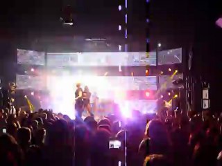 NRJ music tour 2012 avec amel popo natha et lulu (global dj)