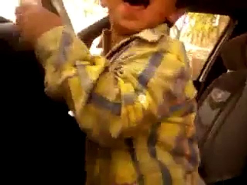 Küçük Yaştaaa Eksoz Aşkı