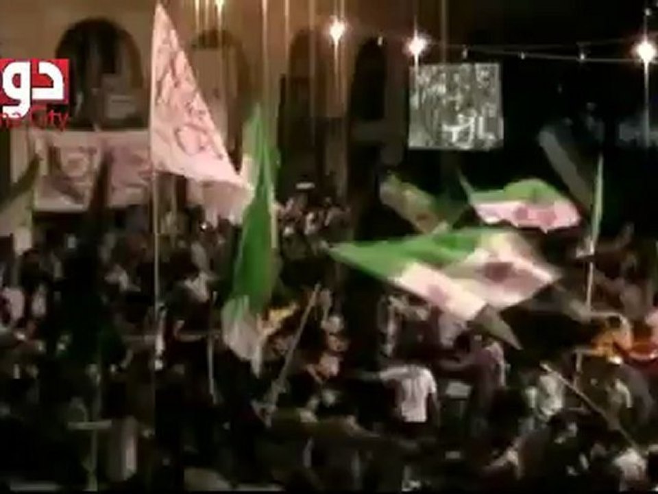 Syria فري برس ريف دمشق  دوما  مسائية لابطال المدينة تتحدى الحصار Damascus