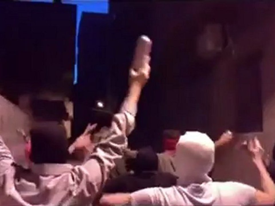 Syria فري برس  ريف دمشق ببيلا مظاهرة كتيبة الرجل البخاخ 22 5 2012 Damascus