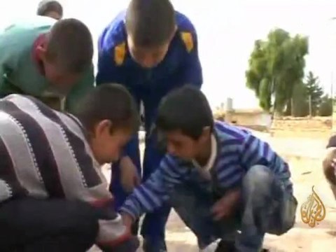 مخيم مخمور بمحافظة نينوى وللقصة بقية