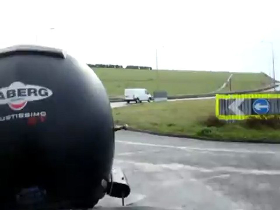 British people...look British - UK4