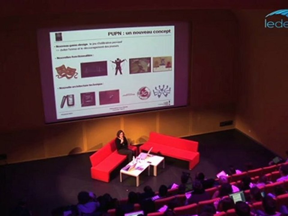 Coline Aunis : L’usage des jeux pervasifs en tant que dispositif de médiation sur mobile. Le cas du Projet PLUG Evaluation et retours d’usages / Les rencontres « Cross Média » 2012 à la Gaité lyrique
