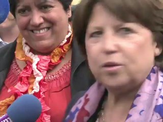 Martine Aubry sur les marchés des Hauts de Seine pour lancer la campagne des législatives