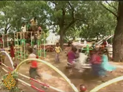 India flood victims hope to rebuild lives - 08 Sept 09