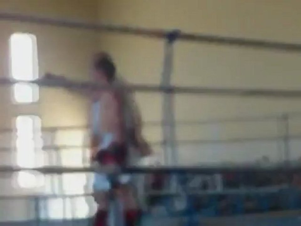 Hamza Karout kick boxing