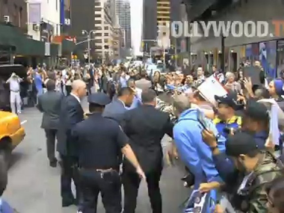 Will Smith aka Agent J hits 'The Late Show'! - Hollywood.TV