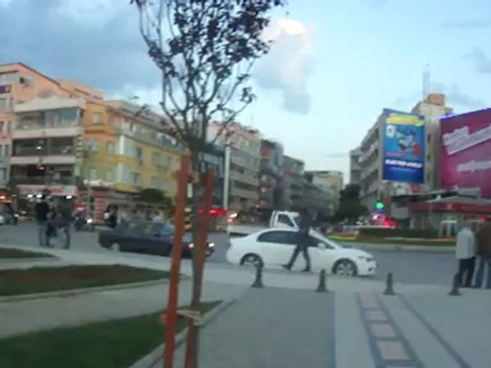 YALOVA CUMHURİYET MEYDANIN 24 MAYIS 2012