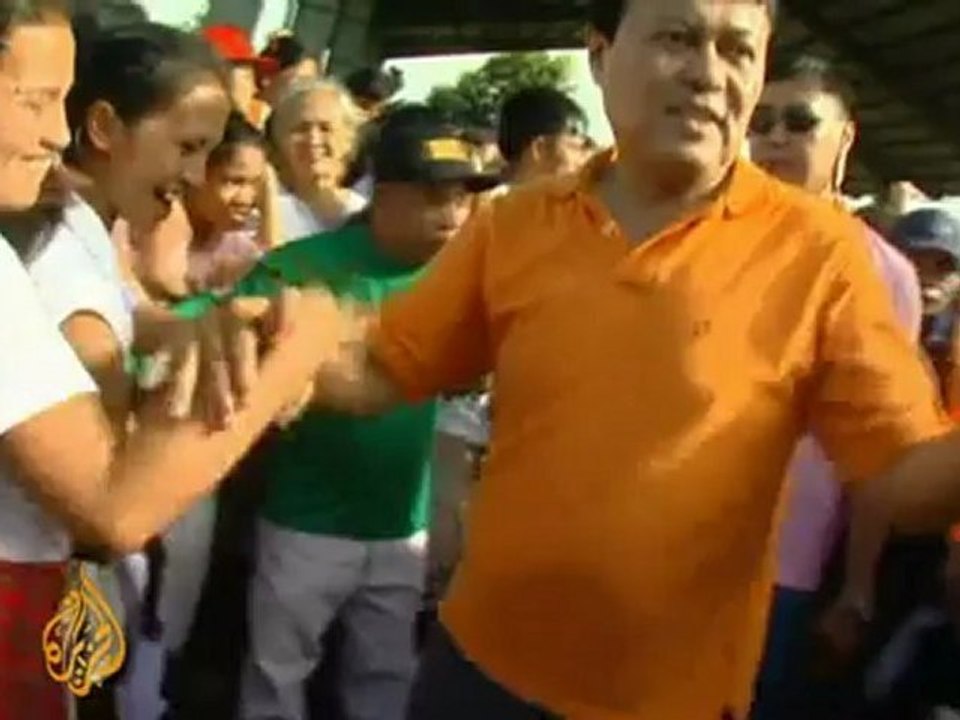 Philippine fears over machine poll