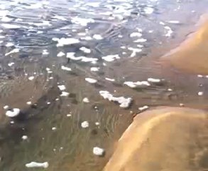 ADRIEN MORAN JOUE DOLMEN POUR LES AIRS DU TEMPS