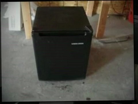 Black & Decker Nucool 1.7 cu. ft. Compact Fridge $69.96 - Hot Deal and Review