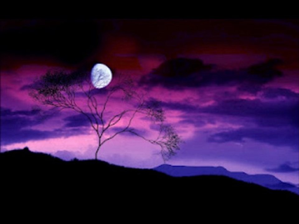 Bir Ay Doğar Cengiz Özkan