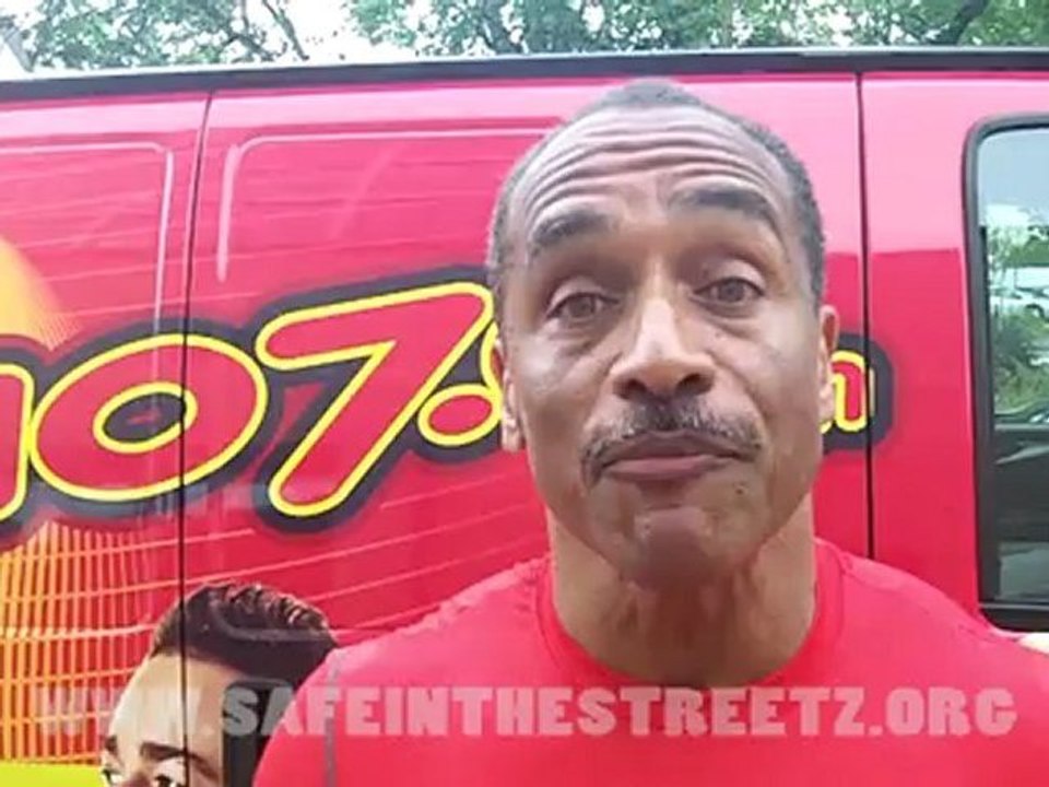 "I Care About Me" Youth Health Event is Safe in the Streetz!