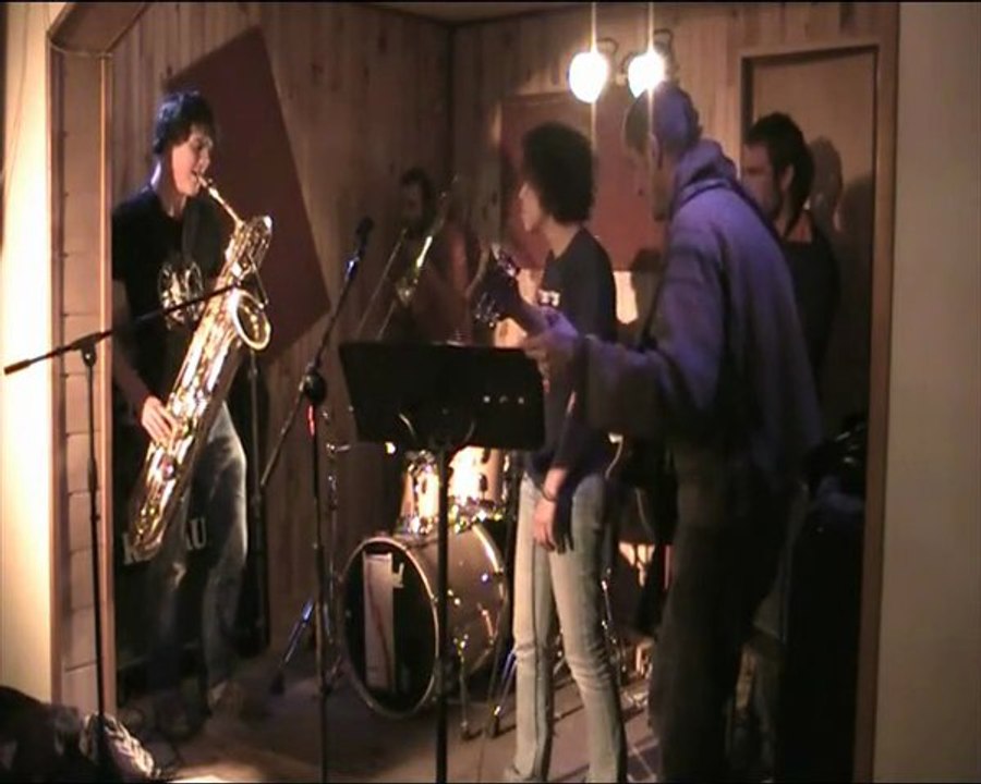 "Ami-e" - O.P.A - Tous à l'urinoir - Impro4