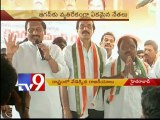 Cong leaders unite to face Jagan