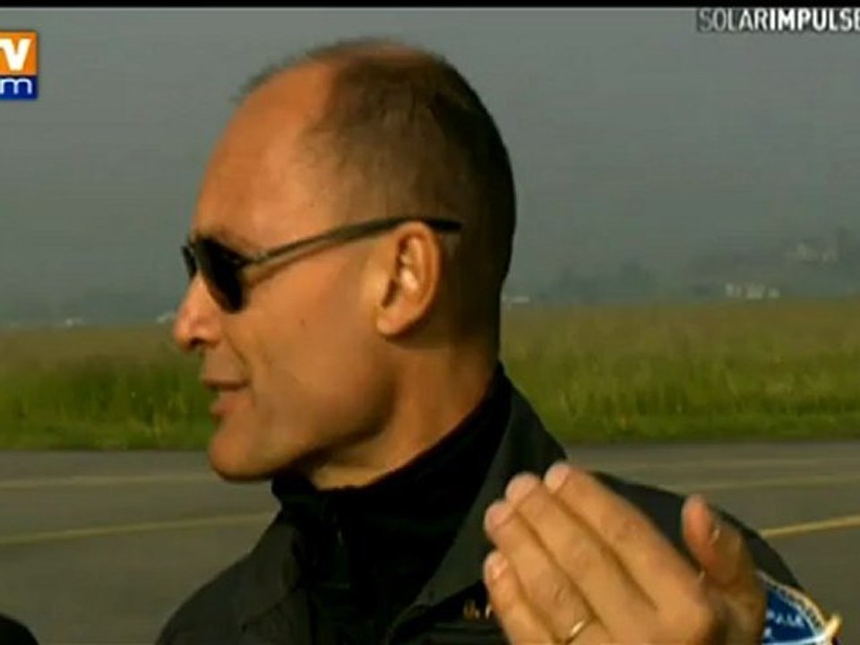 L'avion Solar Impulse réalise son premier vol intercontinental vers le Maroc