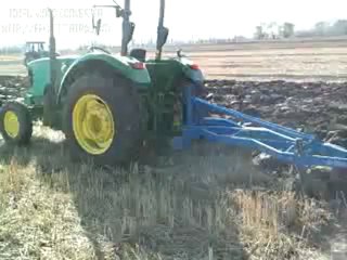 JOHN DEERE 5055E 2WD