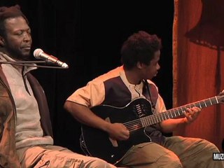 10 years Muziekpublique | Moussa Niang 'Diabate' and Désiré Somé: Xalé (« The children »)