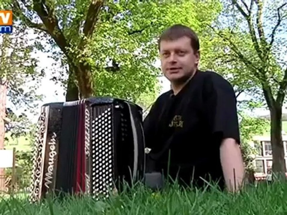 BFMTV. La soudaine notoriété de l'accordéoniste de Tulle