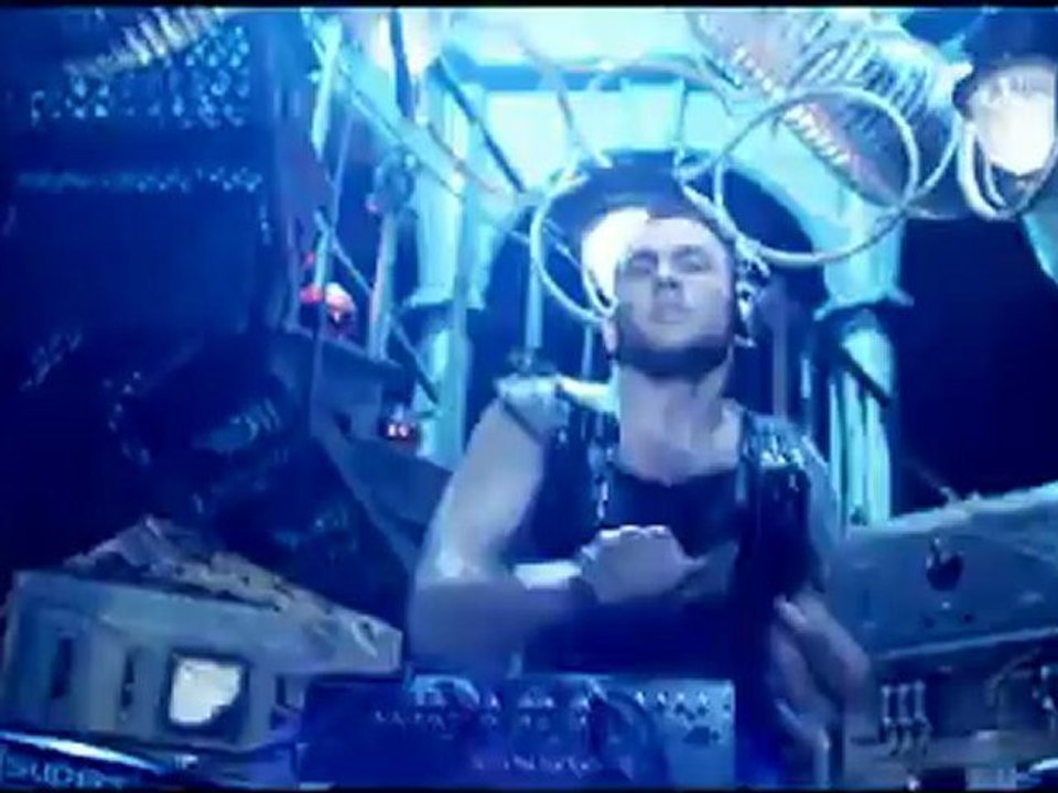 Rudenko feat. Popov & MCD - Stranger