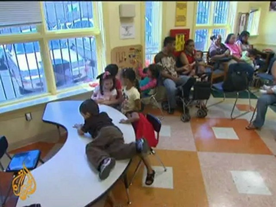 US Hispanics await health care reform - 16 Aug 09
