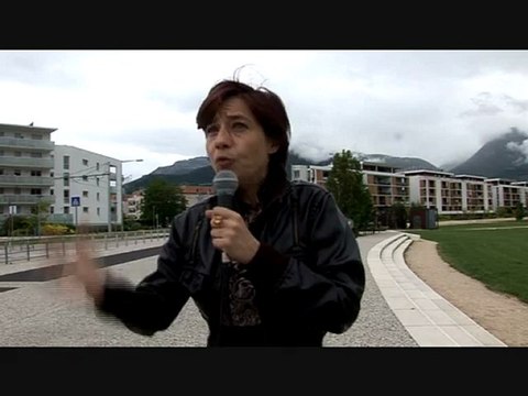 Elisa Martin, conseillère régionale, soutient Renzo Sulli pour le Front de gauche