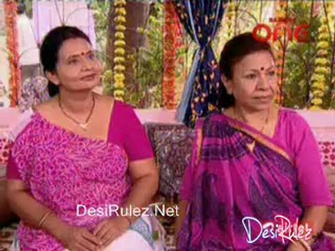 Jhilmil Sitaron Ka Aangan Hoga - 24th May 2012 pt1