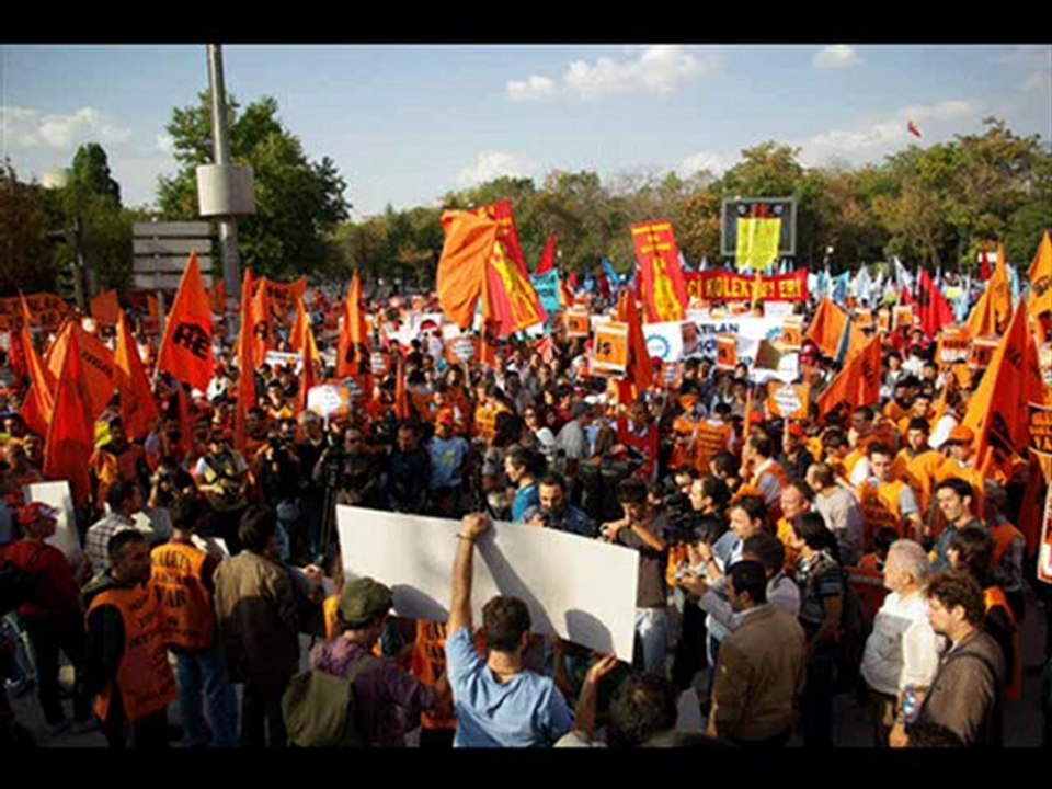 KARANLIĞA MEYDAN OKUYORUZ - İzmir Halkevleri Kültür - Sanat Atölyesi