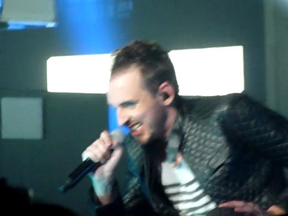 Christophe Willem-concert à l'Olympia Paris 2012 "Berlin"