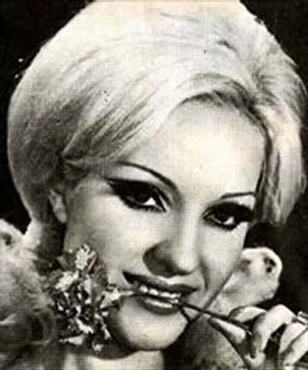 Ayla Dikmen - Anlamazdın