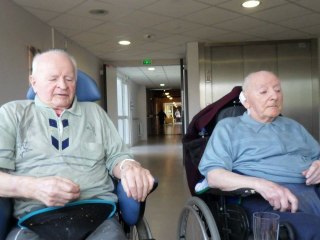 pour toi Michelle , pour toi Maryvonne ...des liens trés forts se sont tissés entre nous ..