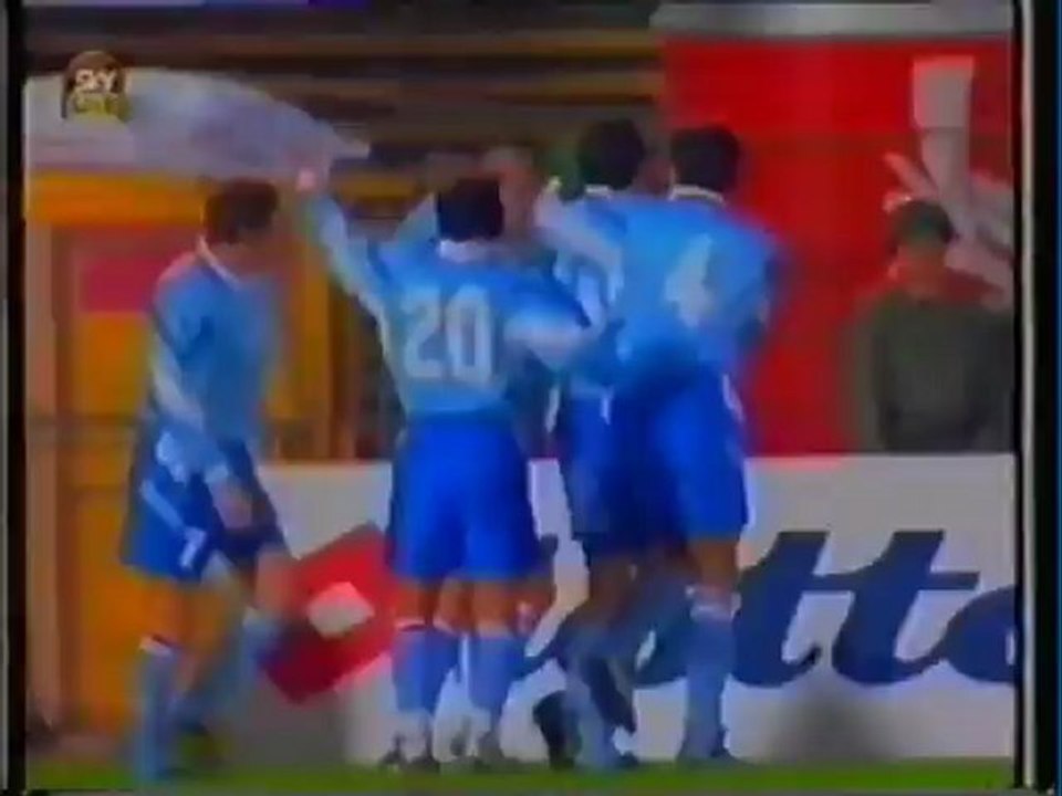 1995 (July 5) Uruguay 4-Venezuela 1 (Copa America).avi