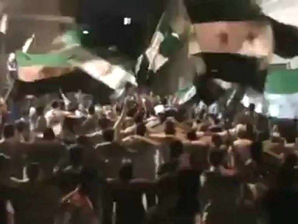 Syria فري برس حماة المحتلة زينو الساحة مسائية ثوار طريق حلب القديم 24 5 2012 Hama