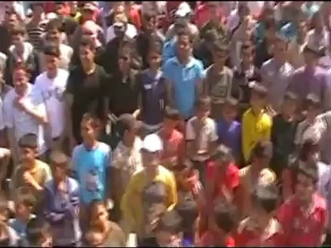 Syria فري برس ادلب سرمدا مظاهرة حاشدة بحضور المراقبين 24 5 2012 ج6 Idlib