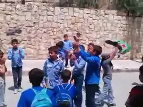 Syria فري برس حلب الخالدية مظاهرة طلابية 24 5 2012 Aleppo