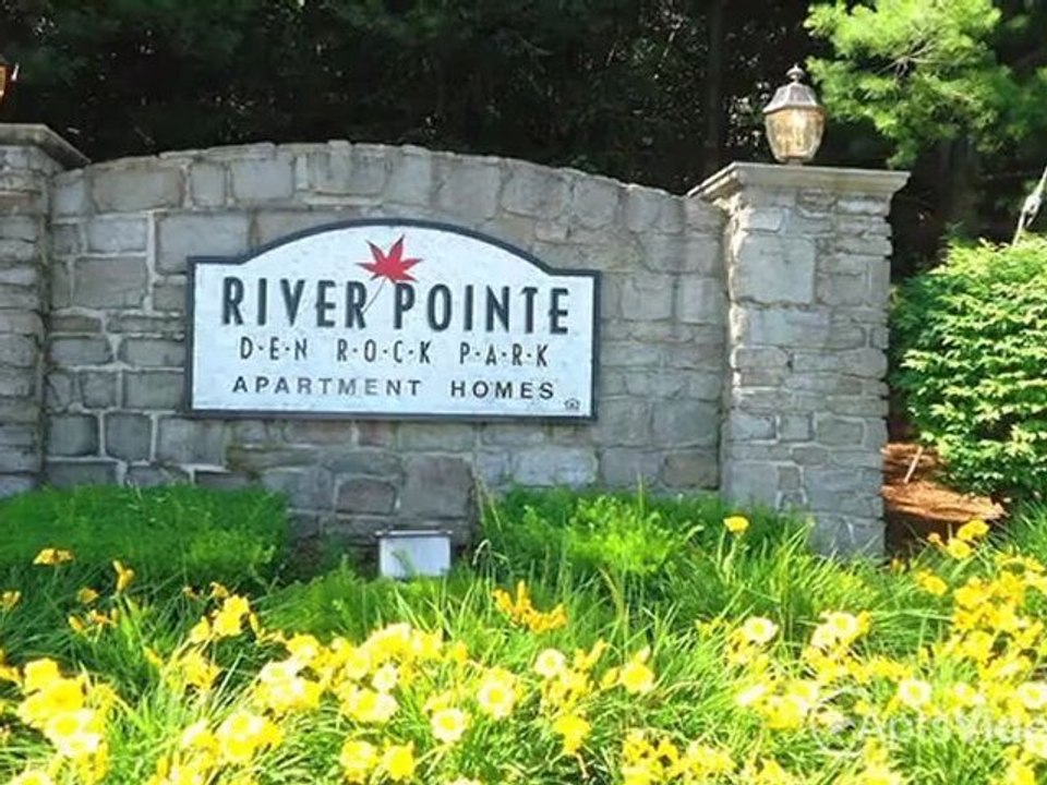 River Pointe at Den Rock Park Apartments in Lawrence, ...