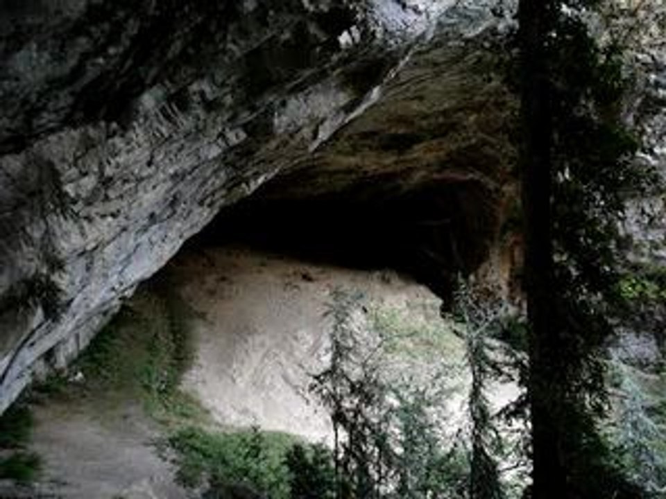 Grotte de Lordon