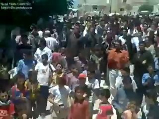 Syria فري برس ادلب  معرزيتا   مظاهرة الاثنين  27   5  2012 Idlib