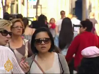 Spain unveils deep budget cuts