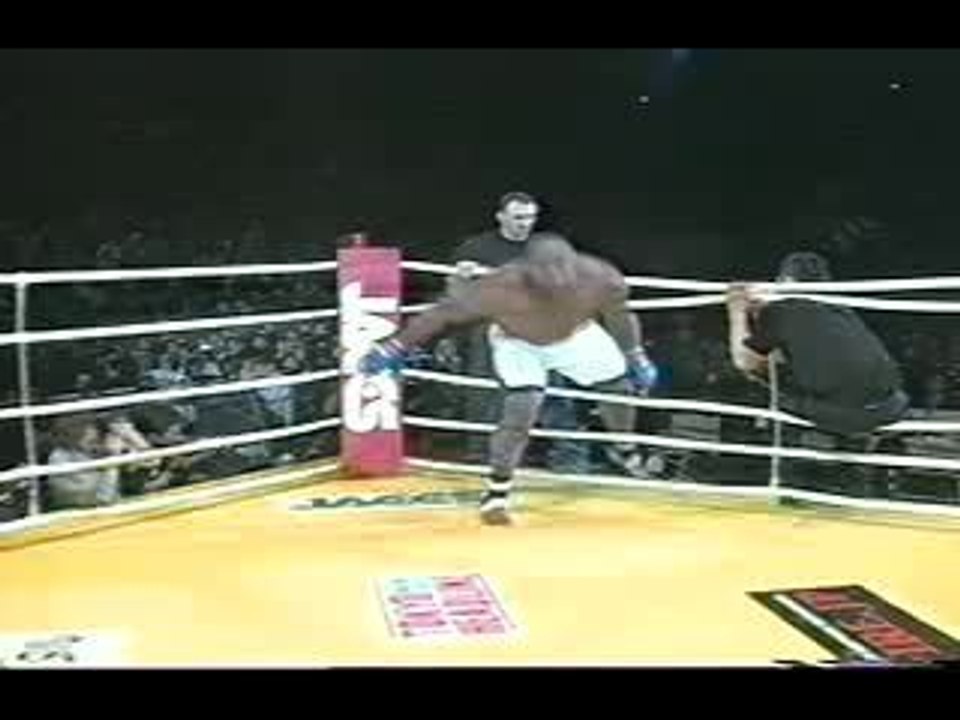 Bob Sapp vs Kim Min Soo - Heros 2005