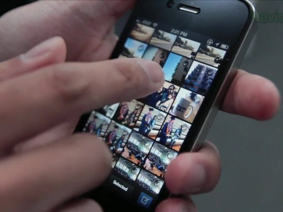 Facebook Camera for iOS: So What's Up with that Instagram Purchase? - AppJudgment