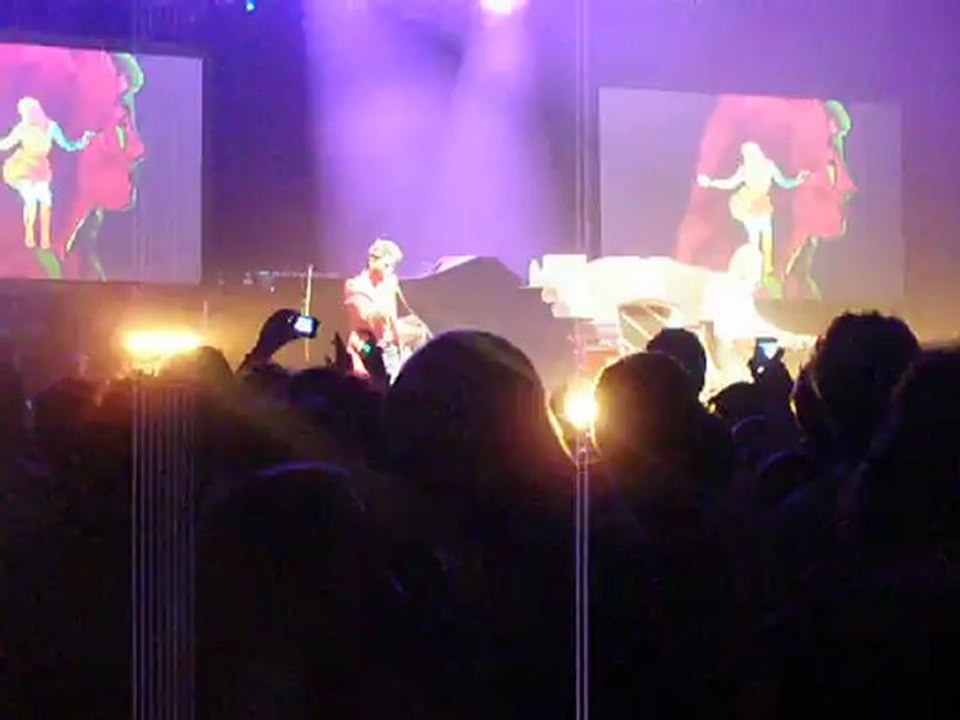 Breakbot @ Zenith