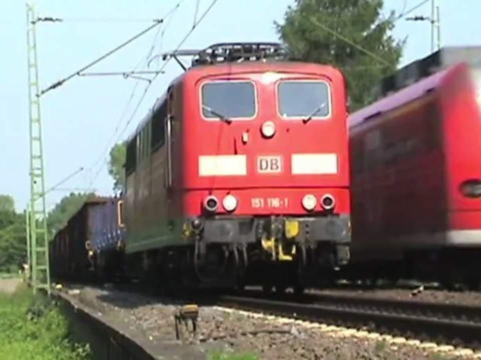 Züge Leubsdorf-Bad Hönningen, RAN 185, SBB Re482, MRCE 189, Railion 189, DB 185, 151, 143, 425