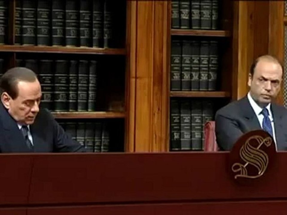 Berlusconi - Preferisco non essere candidato premier (25.05.12)