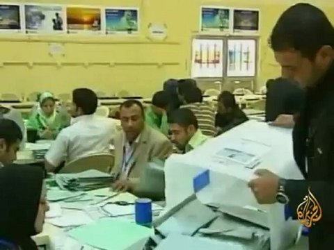 مفوضية الانتخابات في العراق ترفض إعادة الفرز كاملاً