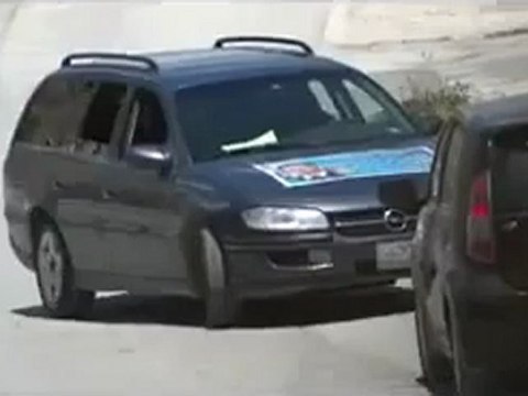 Syria فري برس جمعة قادمون يادمشق مدينة ادلب سيارات المخابرات 25 5 2012 Idlib